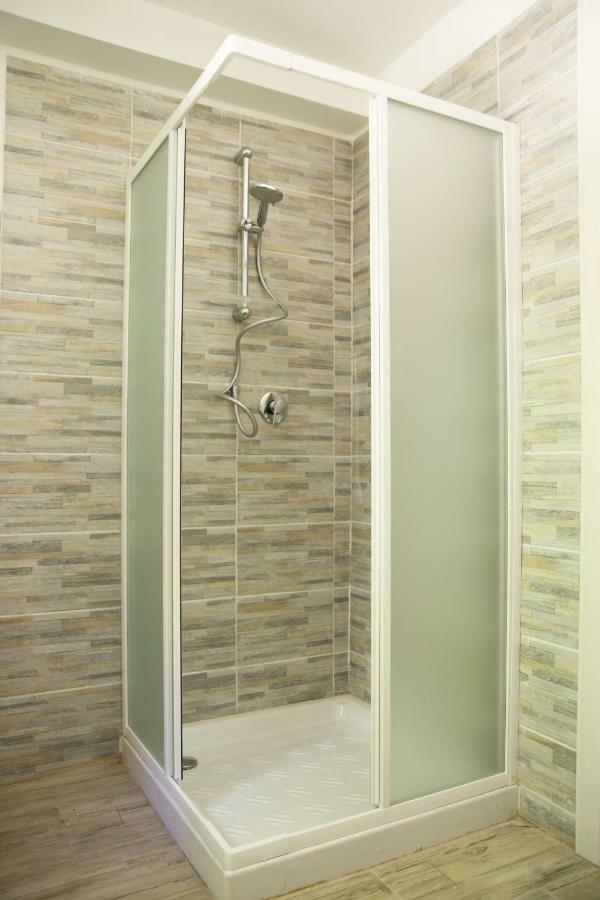 הוילה קאסטיגליונה דל לאגו Casina Miriano מראה חיצוני תמונה